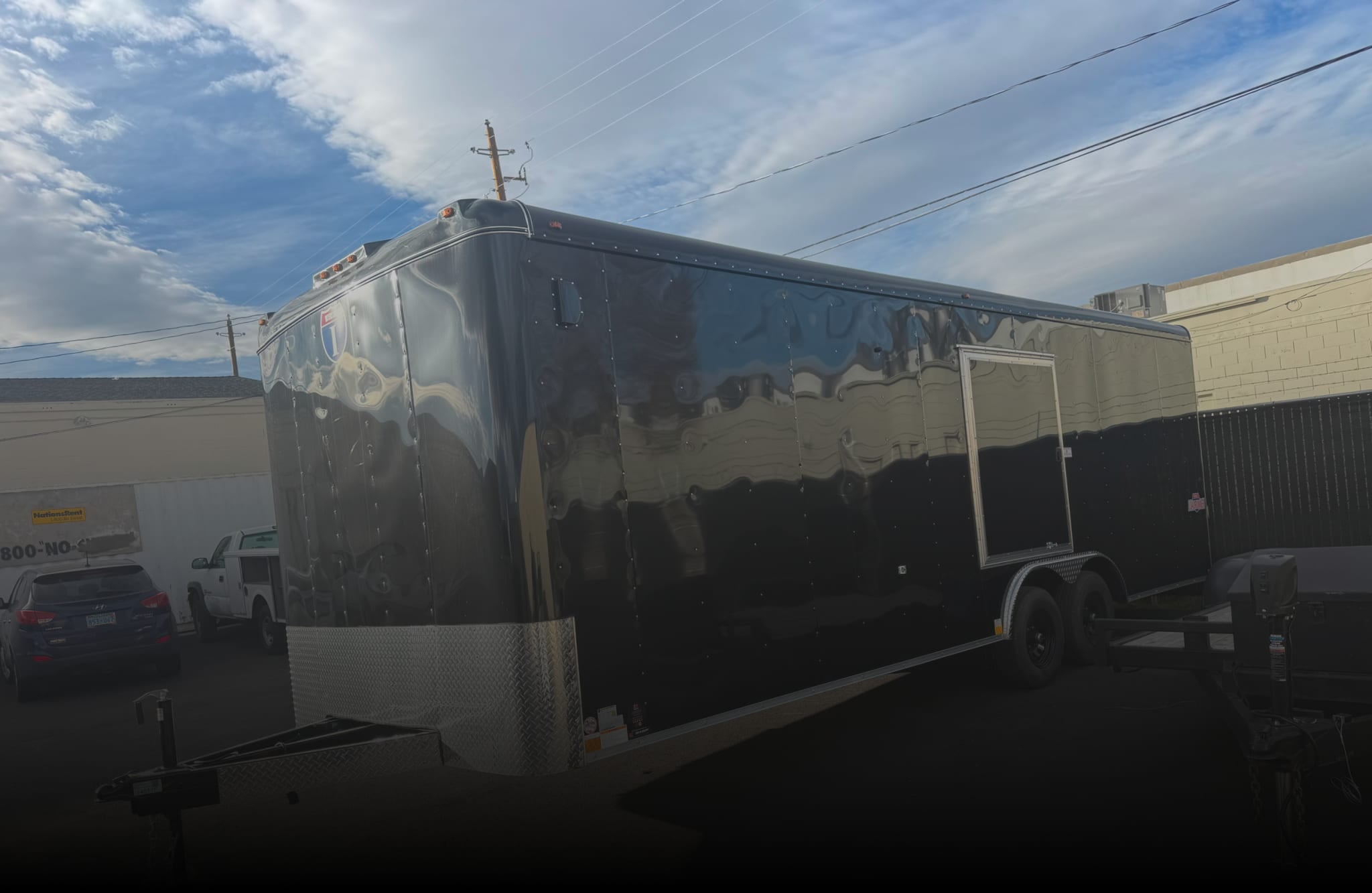 Turnpike Trailer Rentals rentals running on Lockii