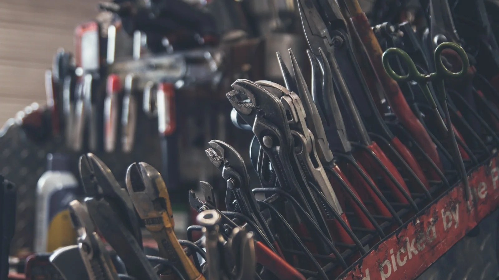 Rental equipment maintenance cost calculator